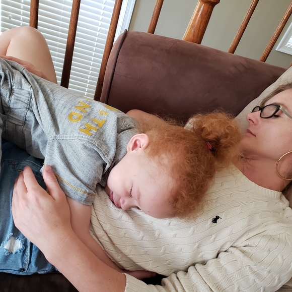 Meet your Posher, Elizabeth - Picture 1 of 2